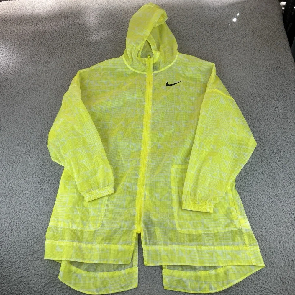 Nike Sportswear Indio Woven Jacket‎ in Lemon Venom/Black Womens Xs Lightweight